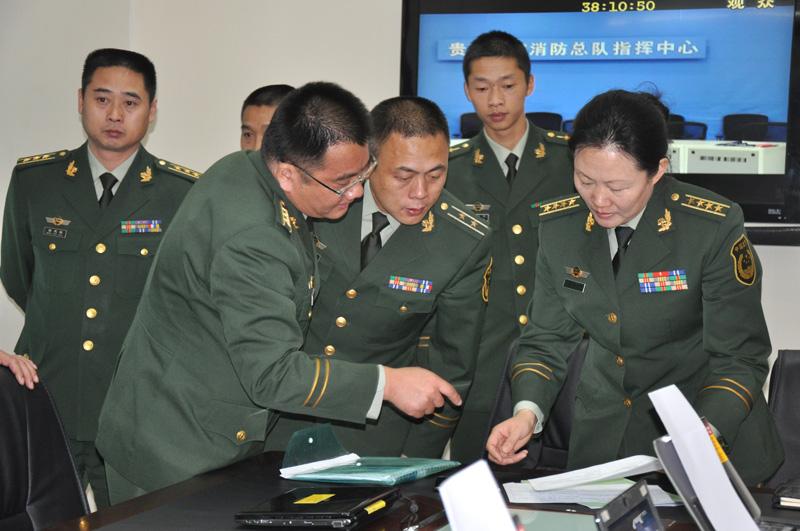 部消防局督导组检查调研支队信息化建设2.jpg